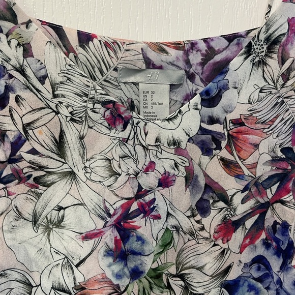 H&M top - Picture 3 of 5